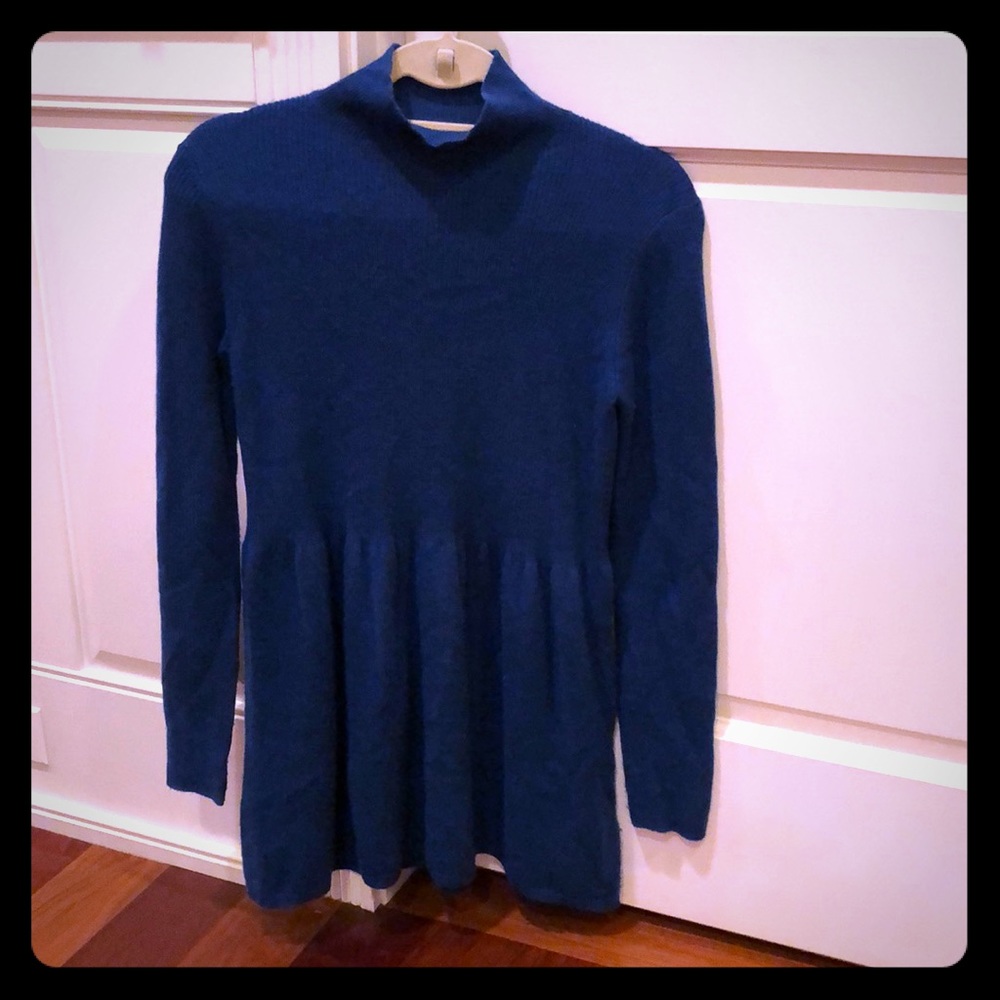 Neiman Marcus cashmere size s blue
